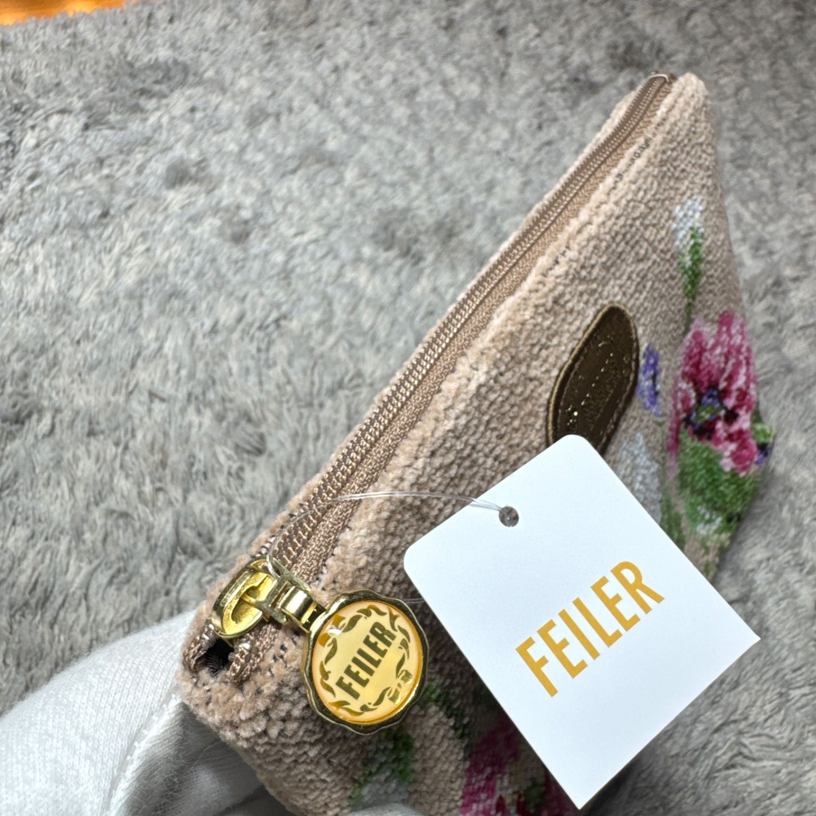 FEILER ポーチ ベージュ 未使用】FEILER フェイラー ポーチ 小物入れ ベージュ 箱付き - メルカリ