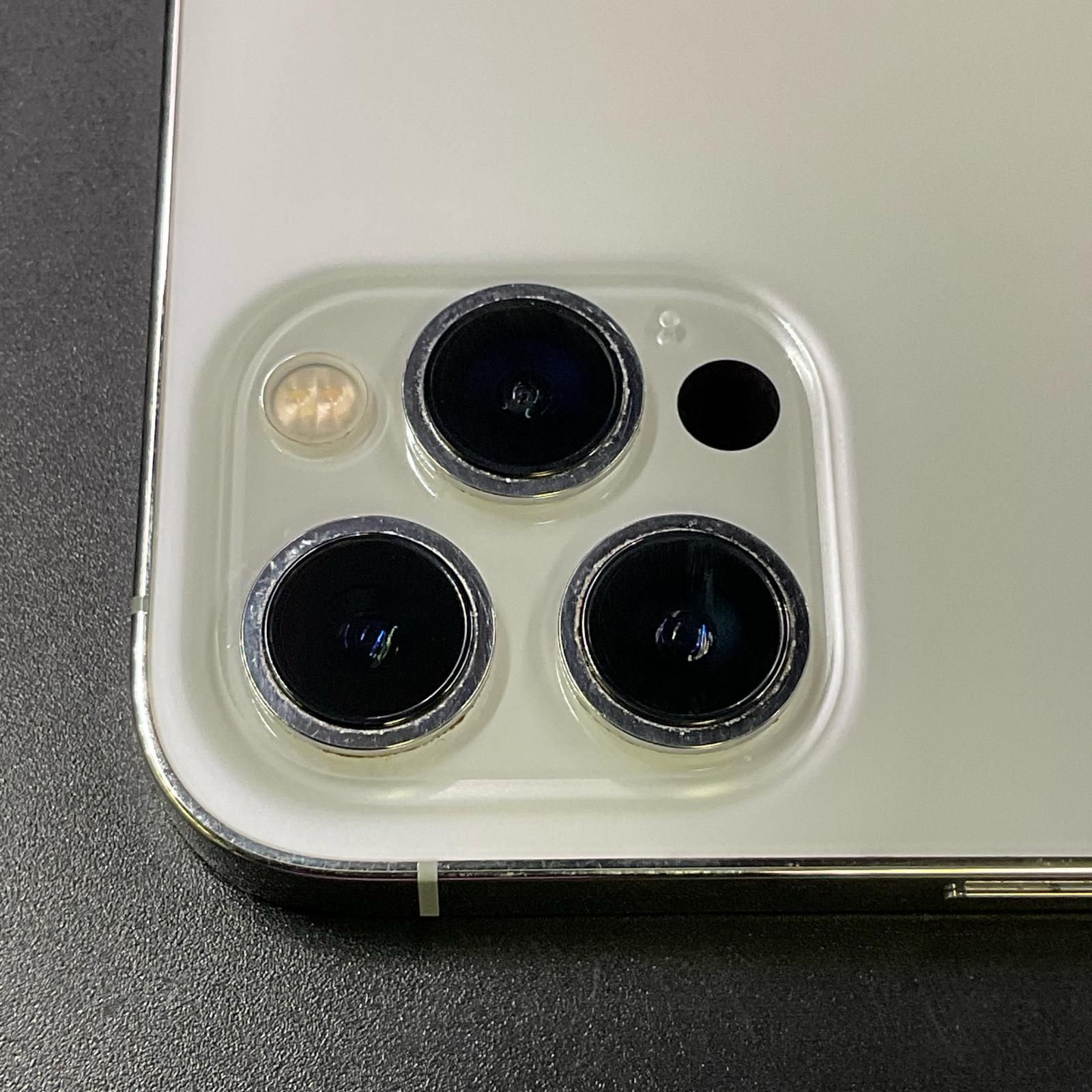 iPhone 12 Pro Max 256GB シルバー SIMフリー - メルカリ