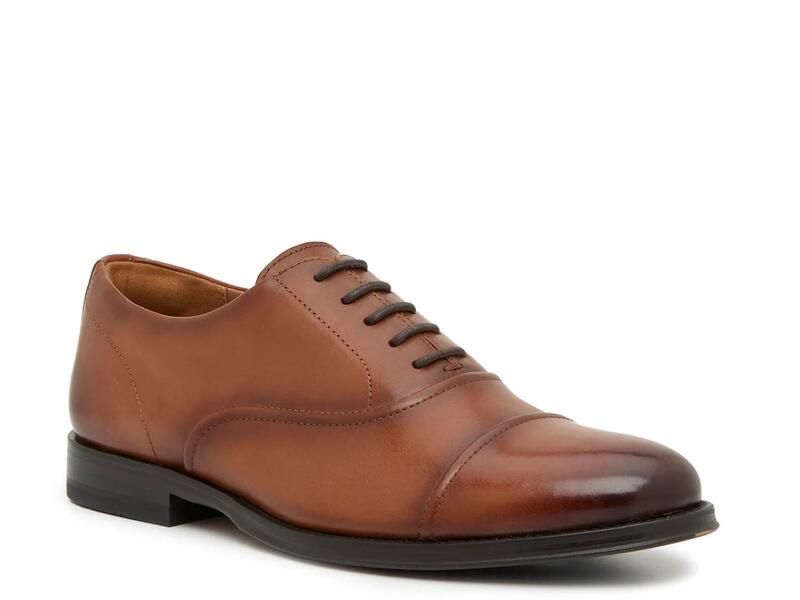 ヴィンスカムート メンズ シューズ オックスフォード キャップ Vince CamutoUllin Cap Toe Oxford Cognac
