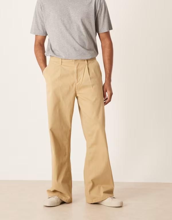 エイソス メンズ ボトムス カジュアルパンツ ASOS DESIGN loose chinos with pleats BEIGE ベージュ 8,736円