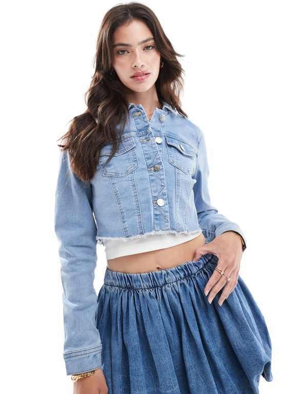 オンリー レディース アウター ジャケット・ブルゾン クロップド デニム ジャケット ONLY cropped denim jacket in light wash Light Blue Denim