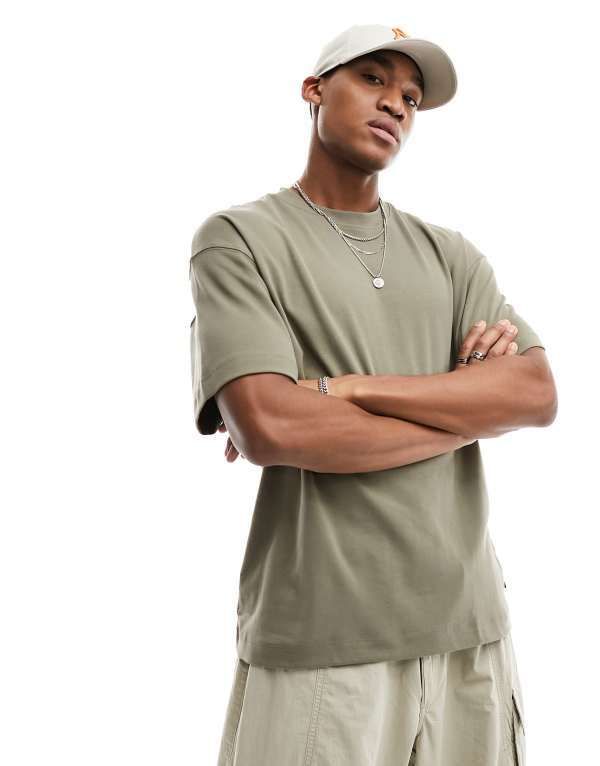 ジャック アンド ジョーンズ メンズ トップス Tシャツ Jack Jones oversized 200gsm heavyweight tshirt Bungee cord カーキ