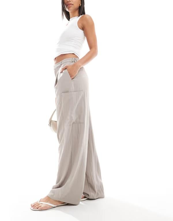 エイソス レディース ボトムス カジュアルパンツ パンツ ASOS DESIGN barrel leg utility pants in taupe Taupe トープ