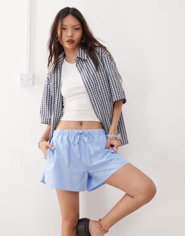 ウィークデイ レディース ボトムス ハーフパンツ・ショーツ ショートパンツ Weekday elastic waist shorts Blue ブルー