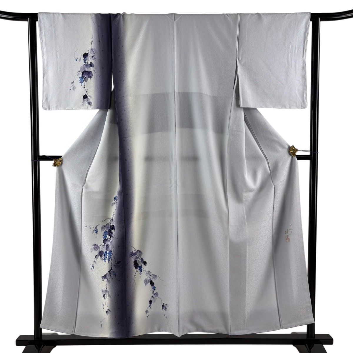【美品】 付下げ 身丈155cm 裄丈63cm S 袷 落款 葡萄 銀彩 ぼかし 青灰色 正絹 秀品 【中古】