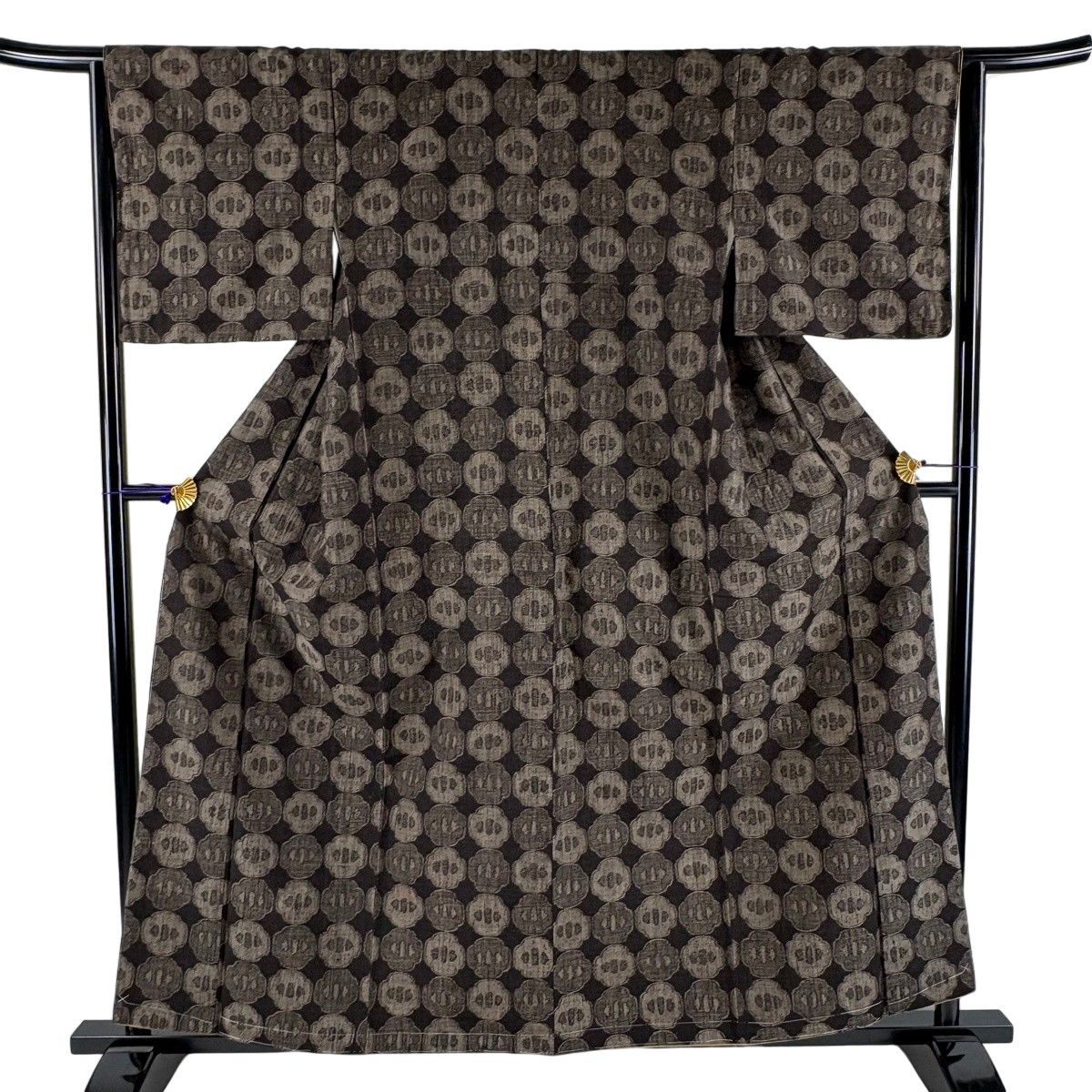 【美品】 紬 身丈159cm 裄丈65cm M 袷 花柄 焦茶色 正絹 秀品 【中古】