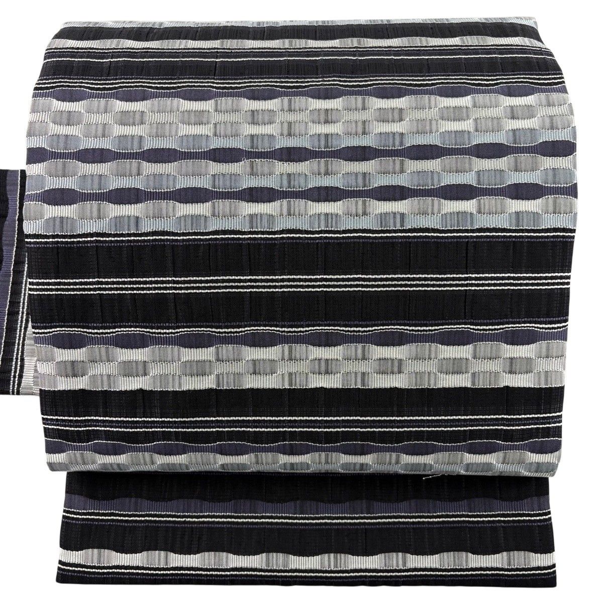 【美品】 名古屋帯 名品 縞 幾何学 銀糸 黒 正絹 【中古】