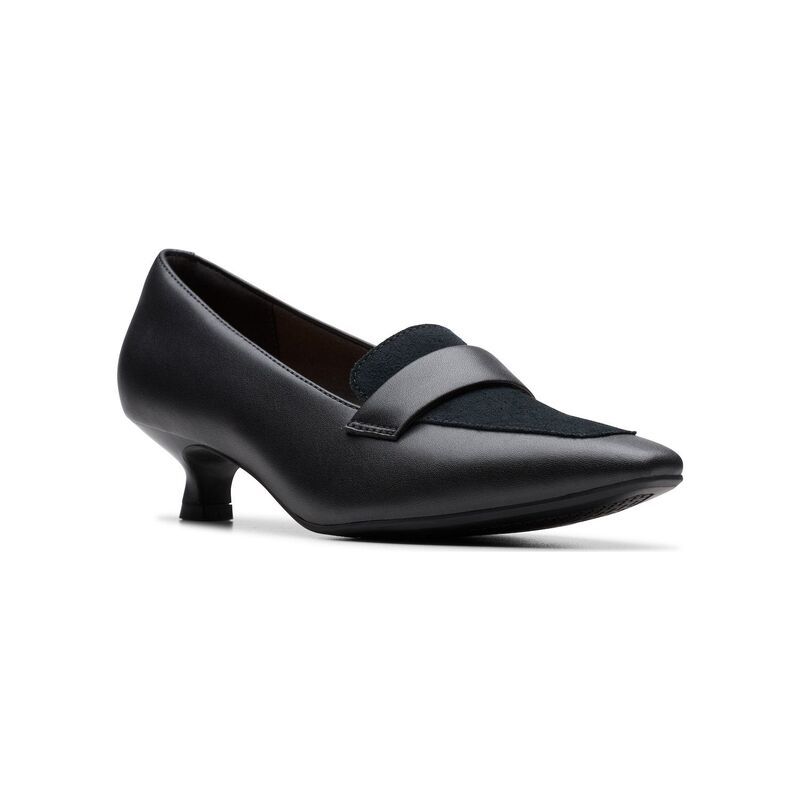 クラークス レディース シューズ パンプス ローファー ヒール Clarkscarlyt Mabel WomenslipOn Kitten Heeloafer Dresshoes Black Leat