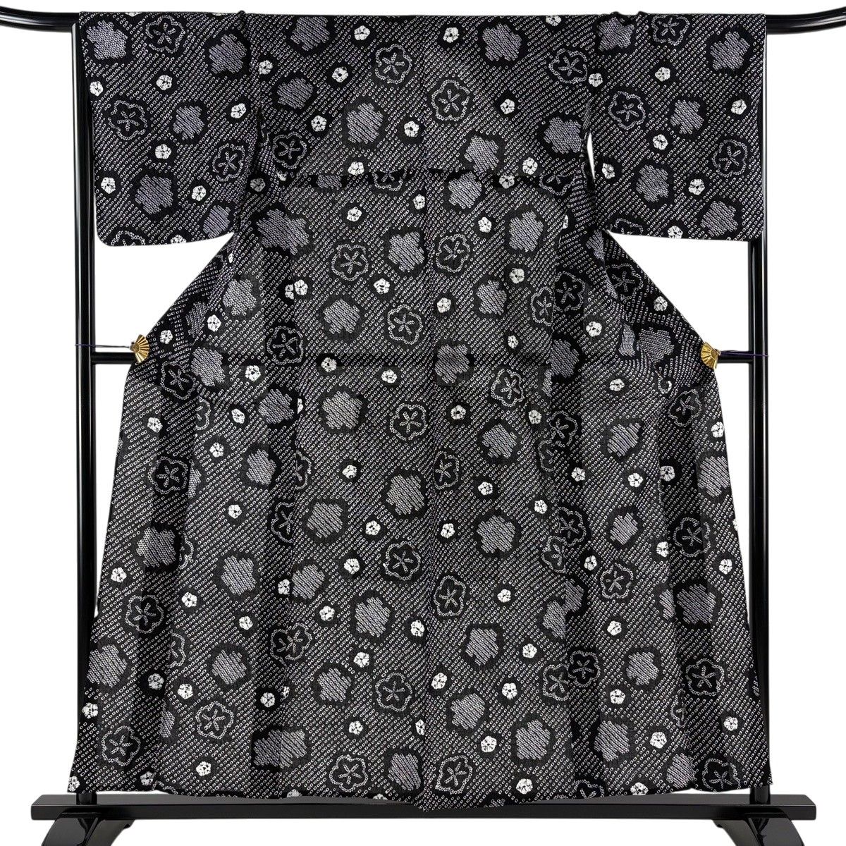 【美品】 浴衣 身丈157cm 裄丈65cm M 絞り浴衣 梅 黒 綿 名品 【中古】
