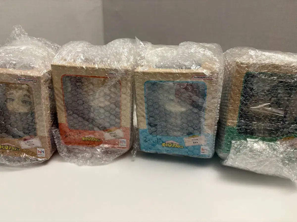 ヒーローアカデミア 룩업 4種 開封品