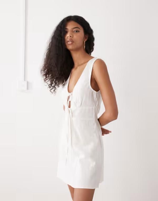 モンキ レディース トップス ワンピース ミニ リネン Monki linen tie front mini dress White ホワイト