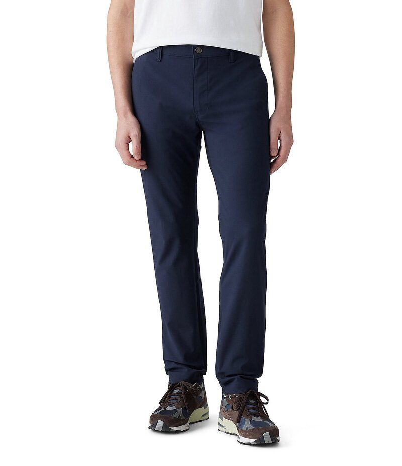 リーバイス メンズ ボトムス カジュアルパンツ レギュラーフィット パンツ LevisR Standard Regular Fit Tapered Tech Chino Pants Navy Wave