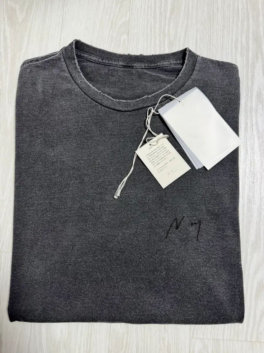 アンセルム Tシャツ os