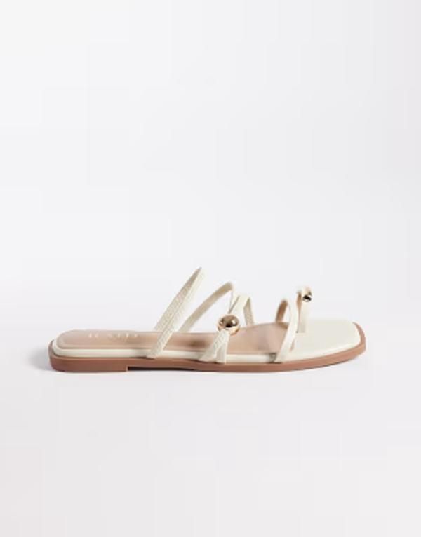 レイド レディース シューズ サンダル RAID Moon flat sandals with metal detail in cream pu クリーム