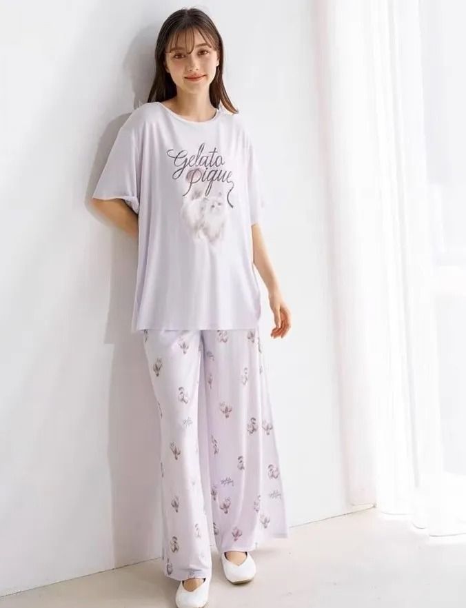新品未使用 gelato pique ジェラートピケ CAT柄ワンポイントTシャツ&ロングパンツセット ルームウェア セットアップ パジャマ 部屋着 PWCT252335 ラベンダー Fサイズ 管理番号：220A-3328