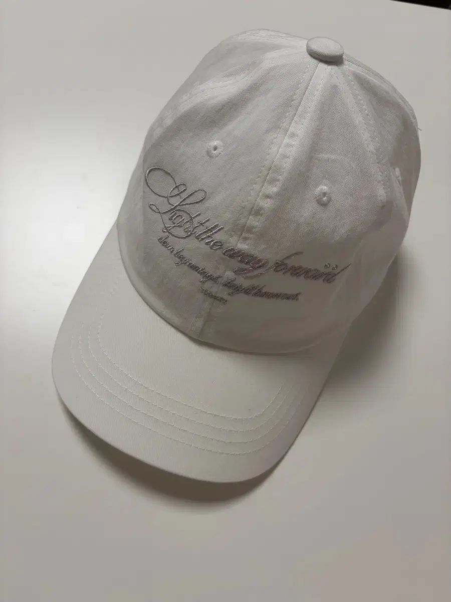 クリシーアXワニーハウス Twinkle candy cap White