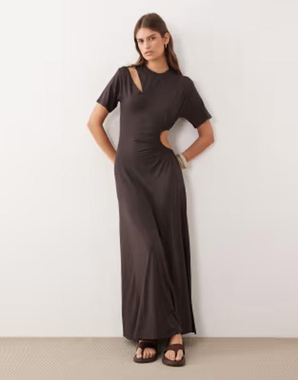 エイソス レディース トップス ワンピース カットアウト マキシ ASOS DESIGN short sleeve maxi dress with cut out detail in chocolat