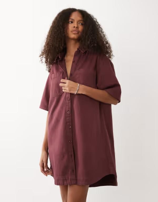 エイソス レディース トップス ワンピース シャツ デニム ASOS DESIGN denim boxy shirt dress with pocket detail in light RED レッド