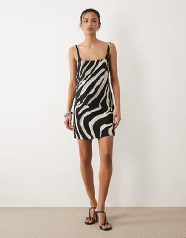 マンゴ レディース トップス ワンピース プリント ミニ Mango scoop neck mini dress in zebra print Black ブラック