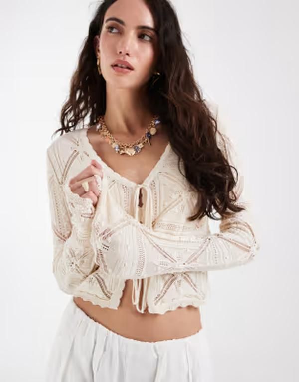 ヴェロモーダ レディース アウター カーディガン Vero Moda tie front patterned crochet cardigan in cream Birch クリーム