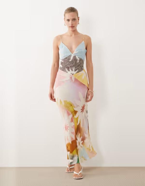 ネバーフリードレスド レディース トップス ワンピース プリント サテン マキシ Never Fully Dressed Valeria satin cami maxi dress in pastel