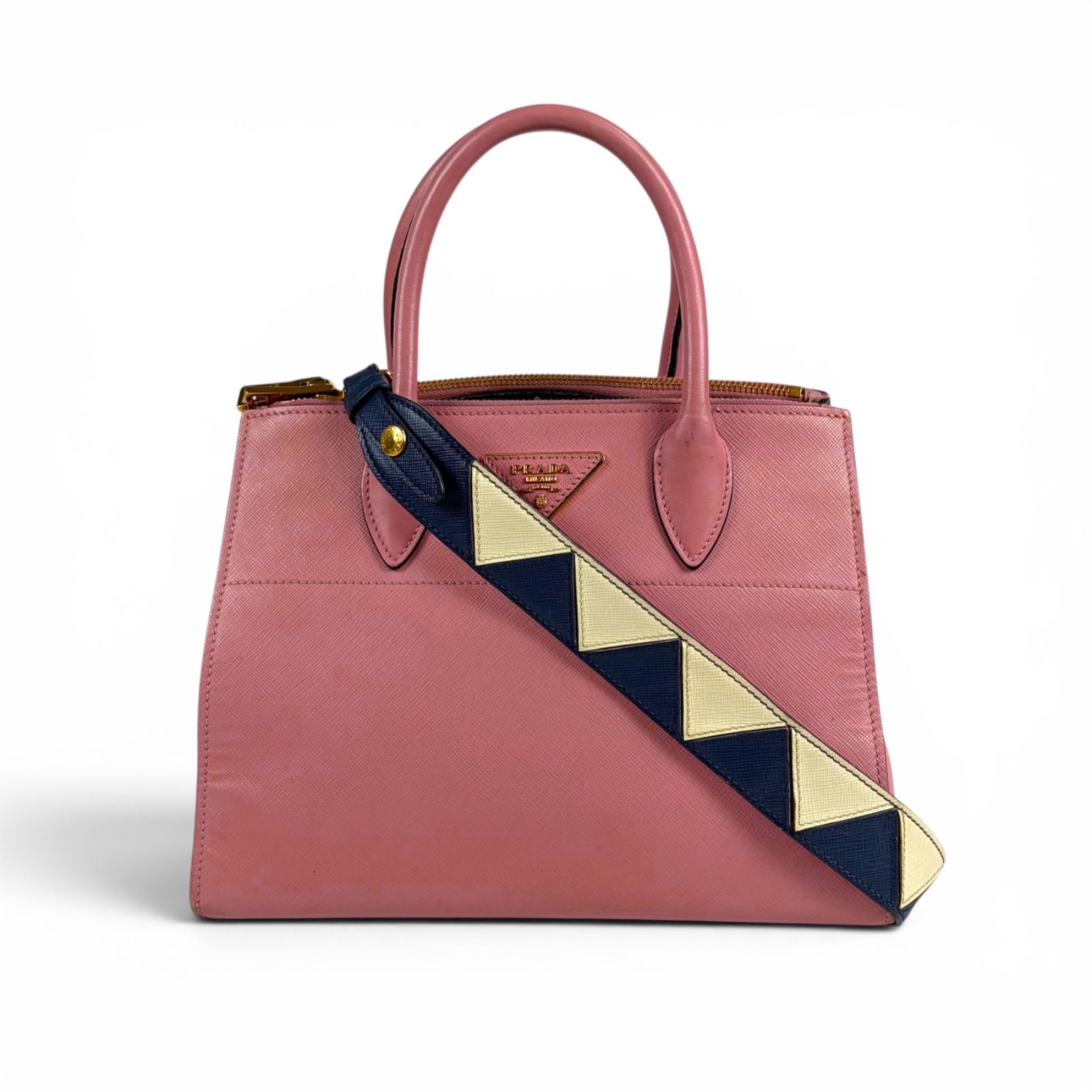 プラダ　PRADA パラディグム　2WAY ショルダーバッグ　トップハンドルバッグ　ピンク　サフィアーノレザー　トライアングルロゴ　ゴールド金具