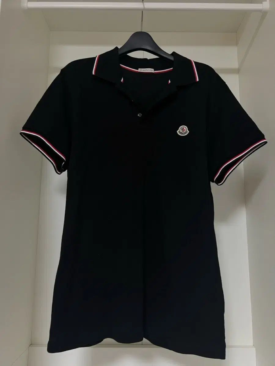 新モデル/ほぼ新品 24SS モンクレール ポロ 半袖 カラーTシャツ