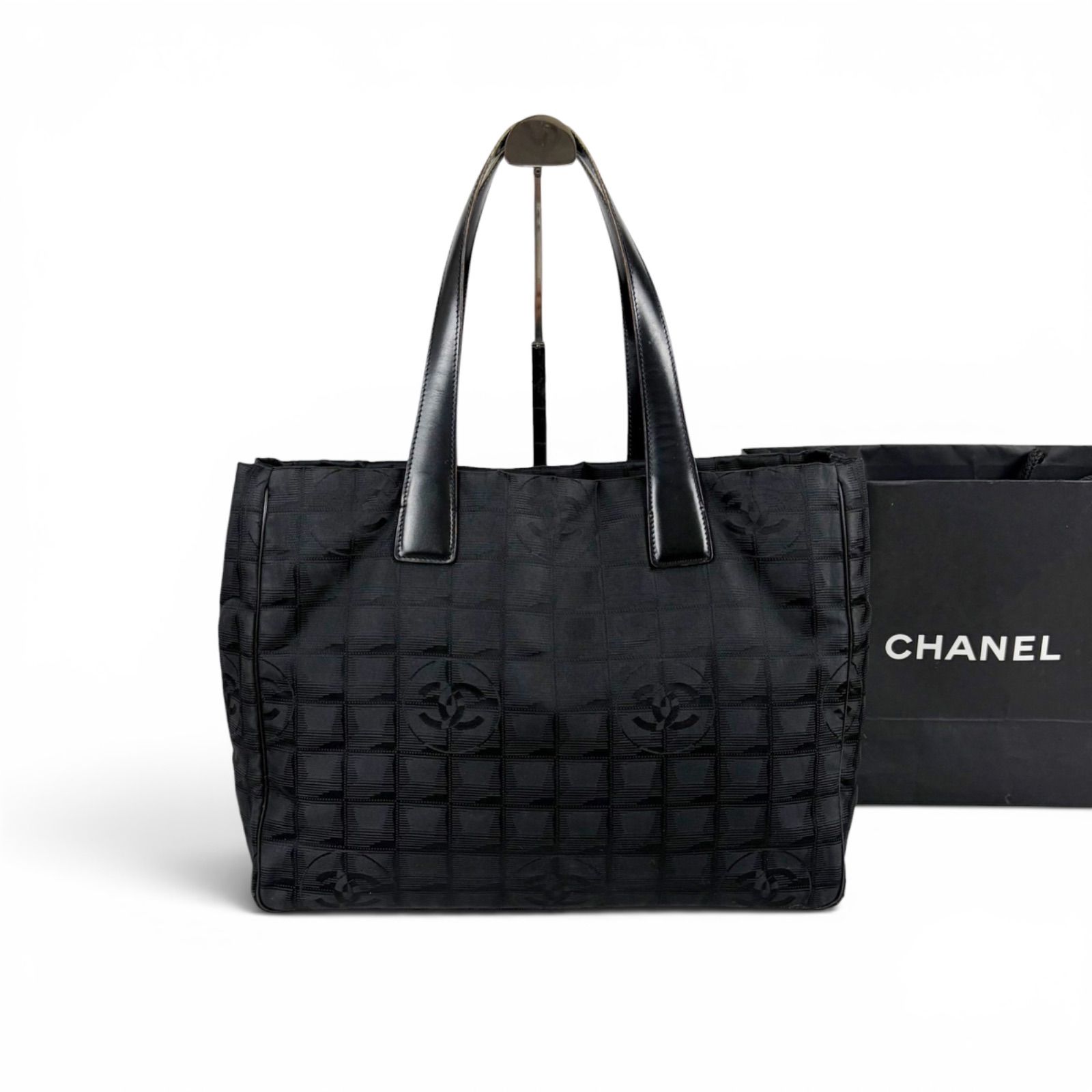 CHANEL バッグ 黒 ナイロン CHANEL黒ナイロンバッグ 【公式通販】