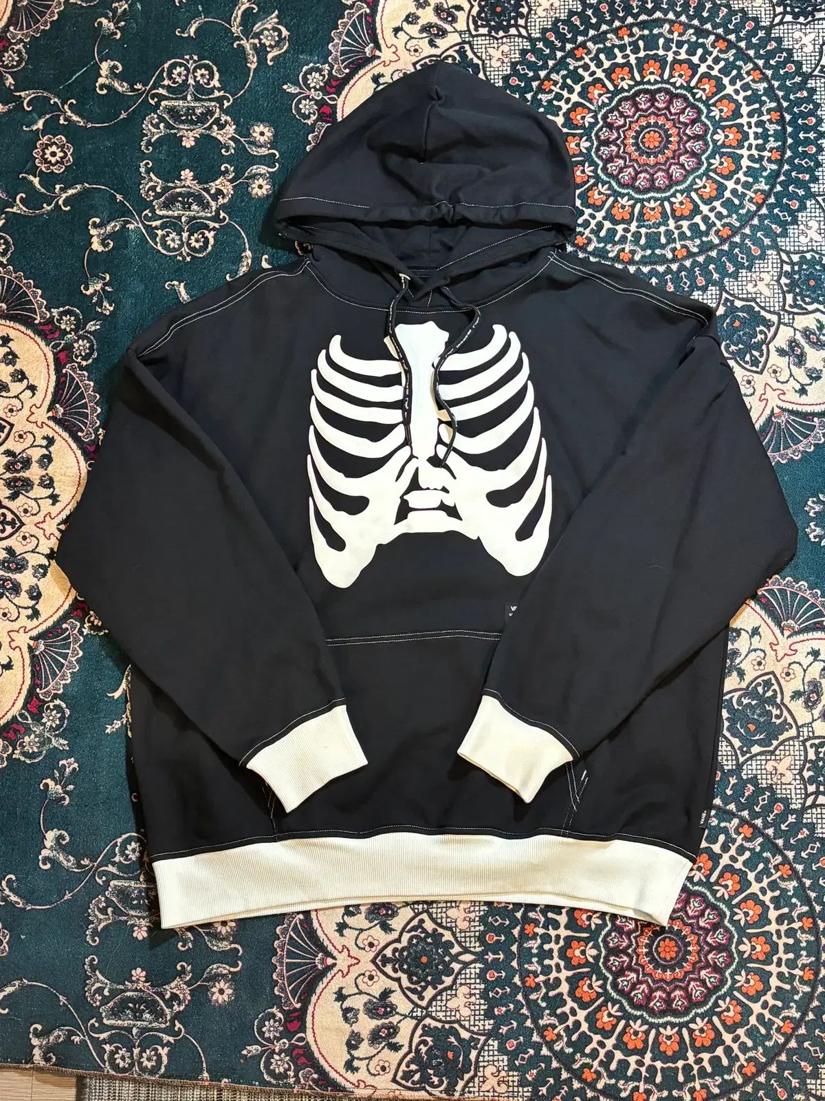 VANS × マーク サボタージュ コラボ スケルトン GFX フーディー ブラック L 7,610円