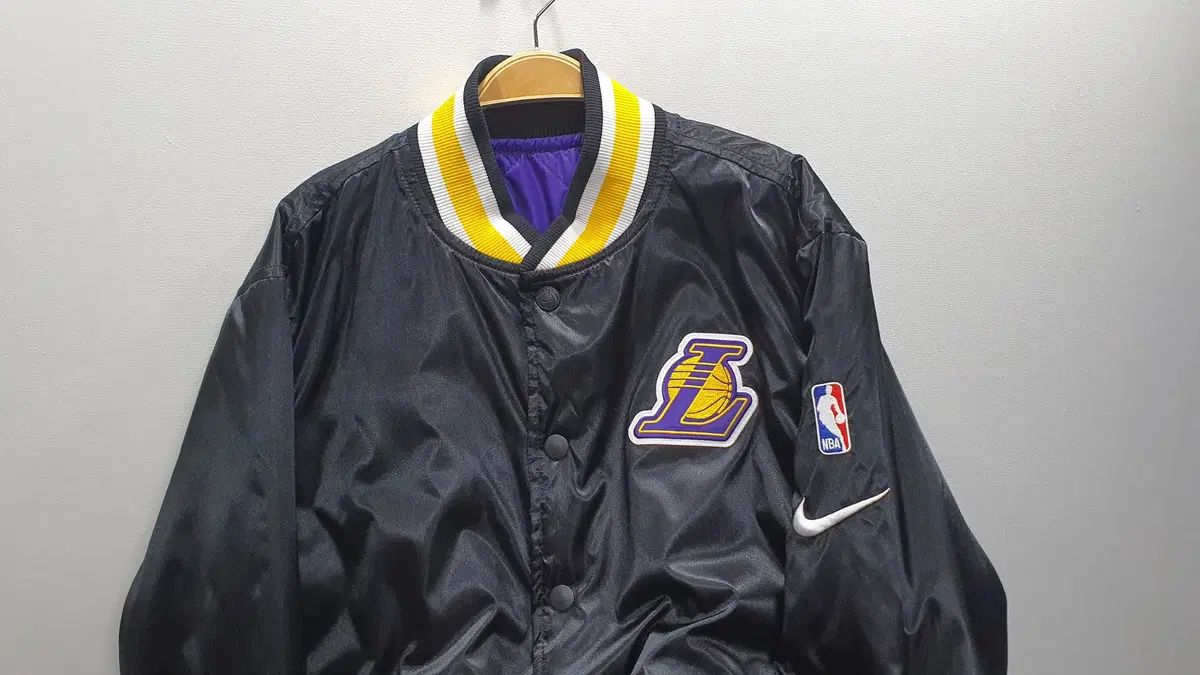 ナイキ NIKE レイカーズ Lakers リバーシブル ジャケット 100 サイズ 8,363円