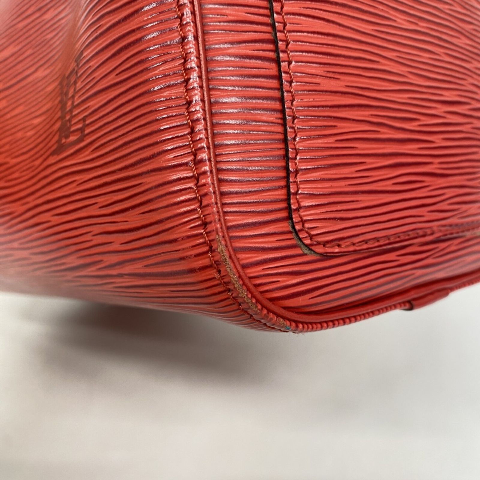 ルイ・ヴィトン(Louis Vuitton) ルイ・ヴィトン ハンドバッグ エピ 