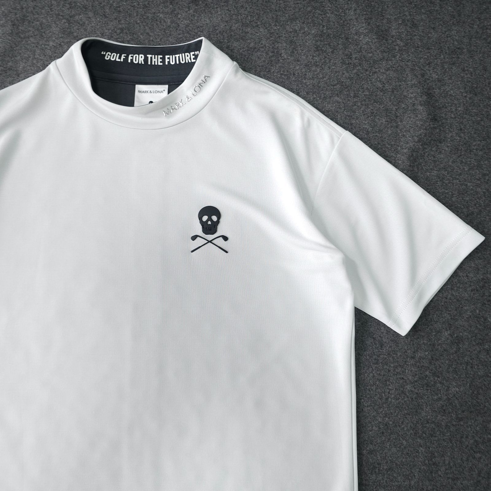 👌値下げ交渉受付中】極美品 MARK & LONA 近年 モックネックシャツ
