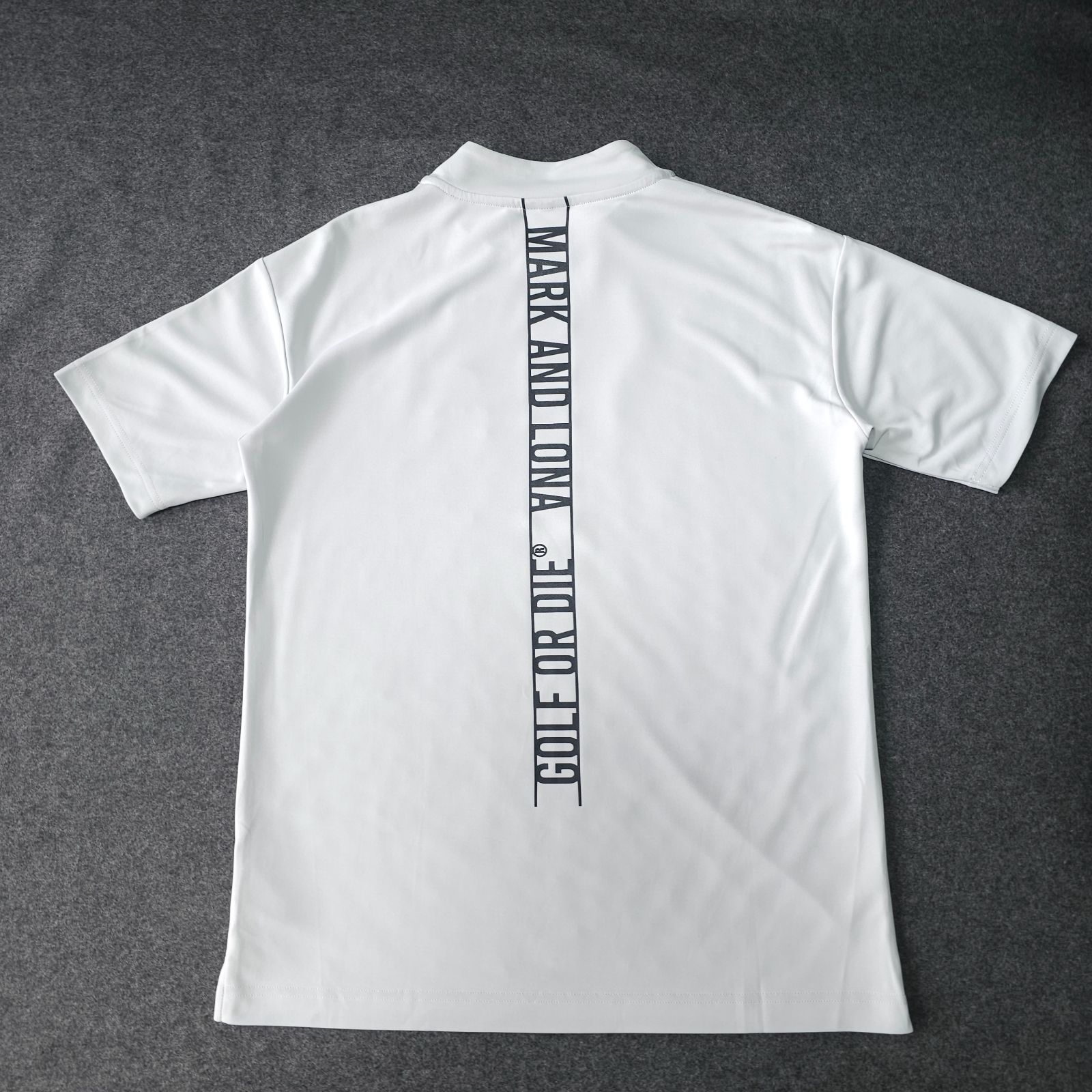 👌値下げ交渉受付中】極美品 MARK & LONA 近年 モックネックシャツ