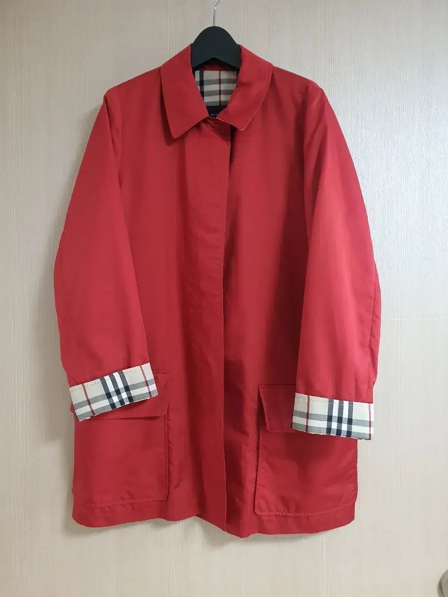 BURBERRY チェック裏地 レッド コート 66サイズ (正規品)ドラー完了