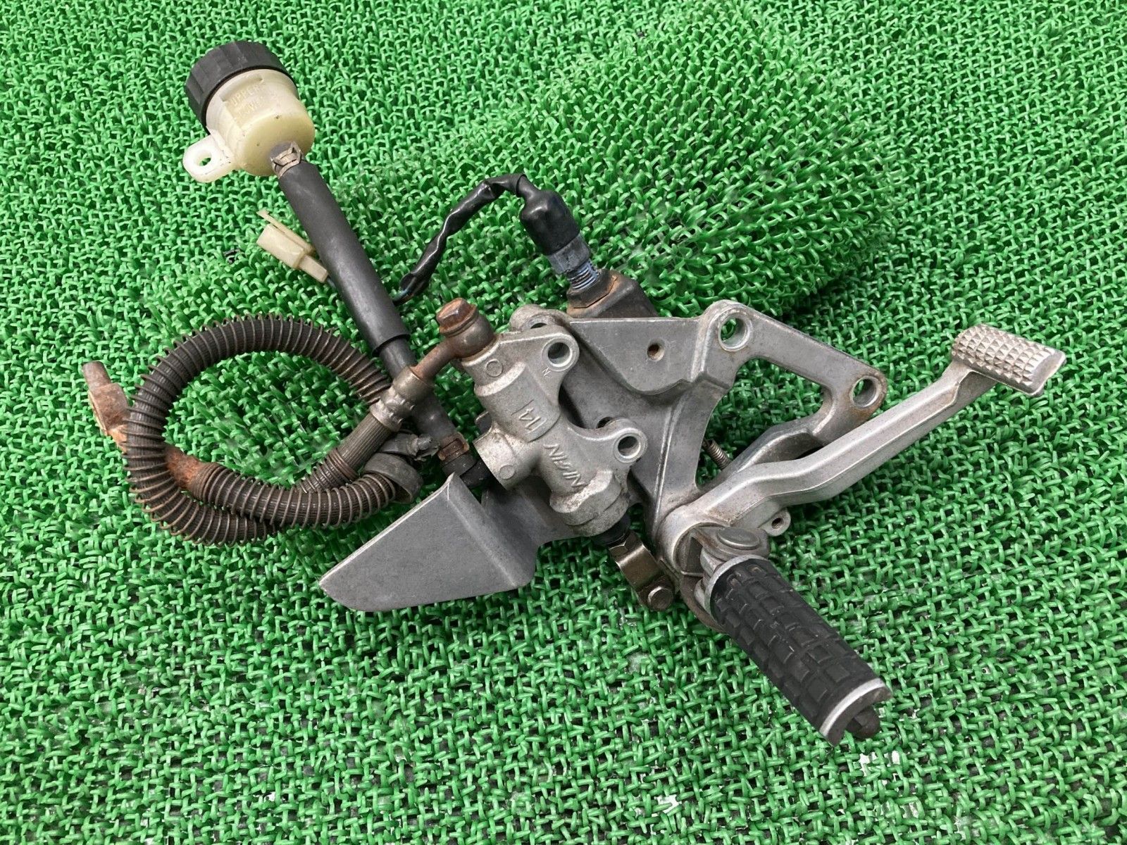 ZXR250 メインステップ 右 35011-1488 カワサキ 純正 中古 ZX250A ペグ 曲がり無し Hn