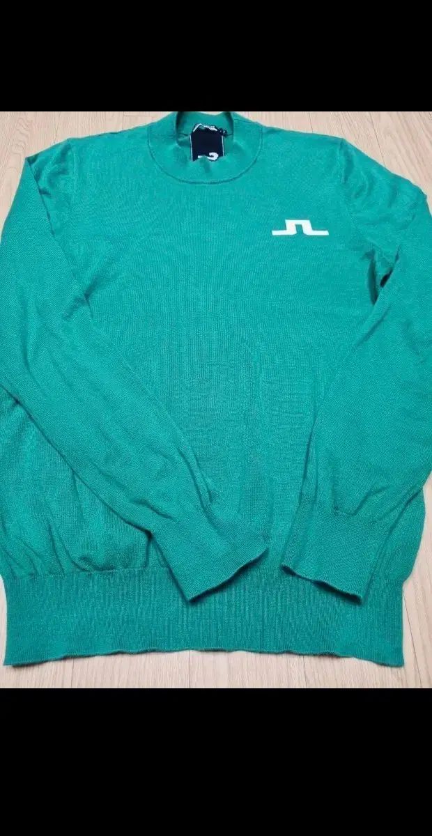 JL プーさん 青 薄いニット J.LINDEBERG(J.リンドバーグ) 正規品 100