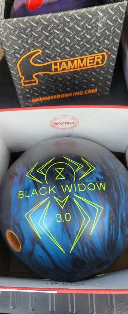 black widow（ブラックウィドウ） 3 0 ハイブリッド
