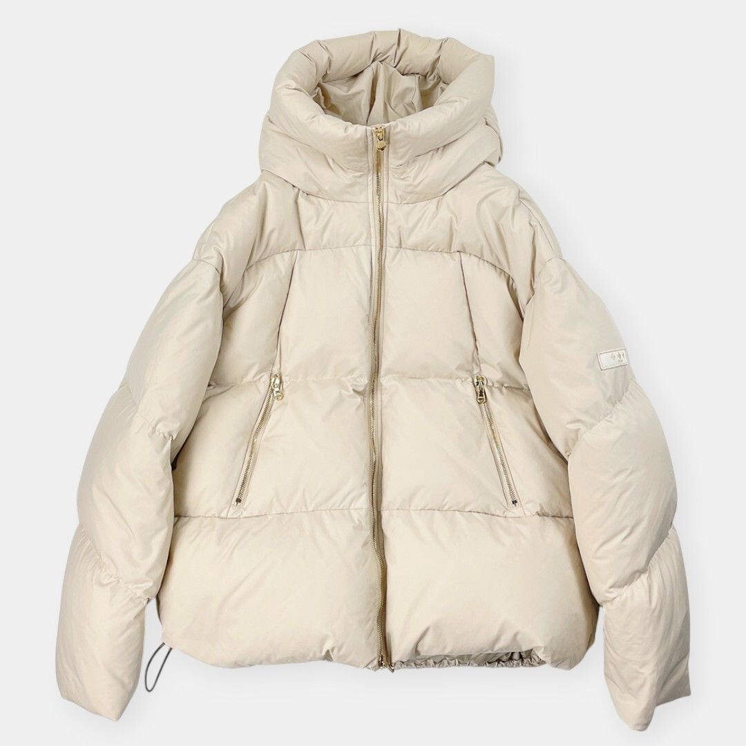 美品 TATRAS GIGI 25AW タトラス Aライン ナイロン ダウンジャケット