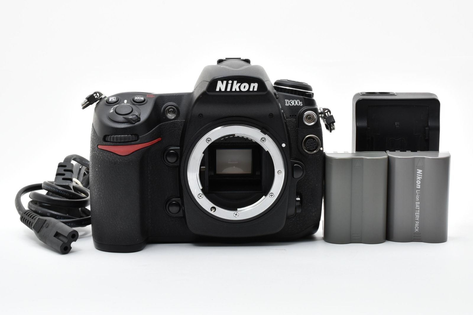 ★極上品★ 《ショット数 8870回》 ニコン NIKON D300S ボディ ★バッテリー２つ★ #2134