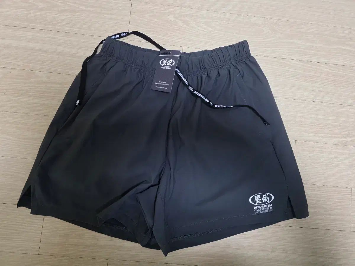 圧倒ハーフパンツ チャコール L 出品