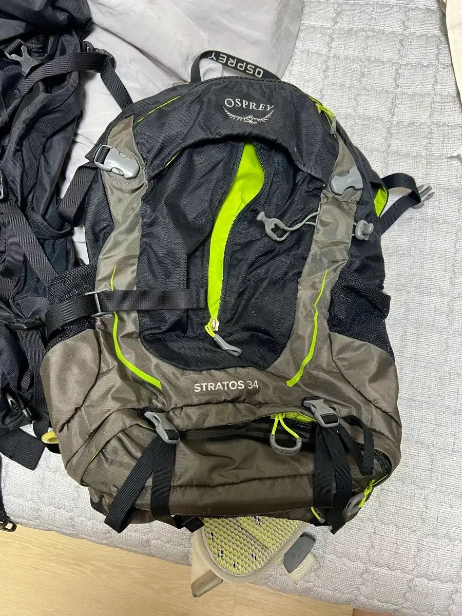 オスプレイ ストラトス 34 登山 リュックサック
