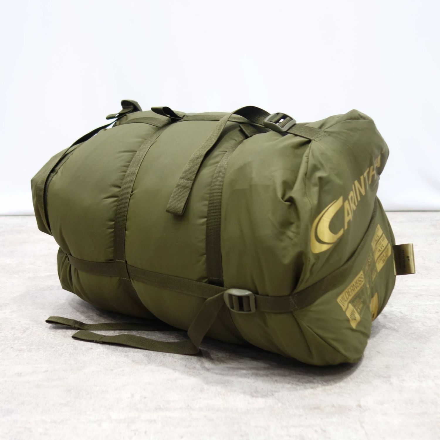 美品 カリンシア CARINTHIA シュラフ ウィルダネス 化繊 寝袋 冬用
