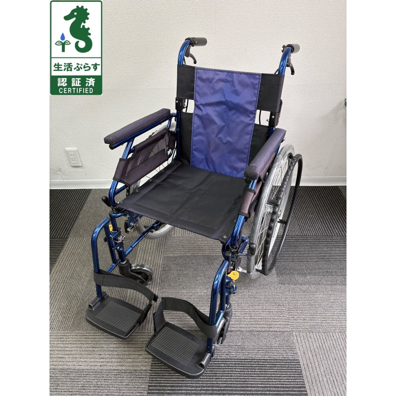 車いす：多機能型自走式 ４０幅 キャリカル ブルー