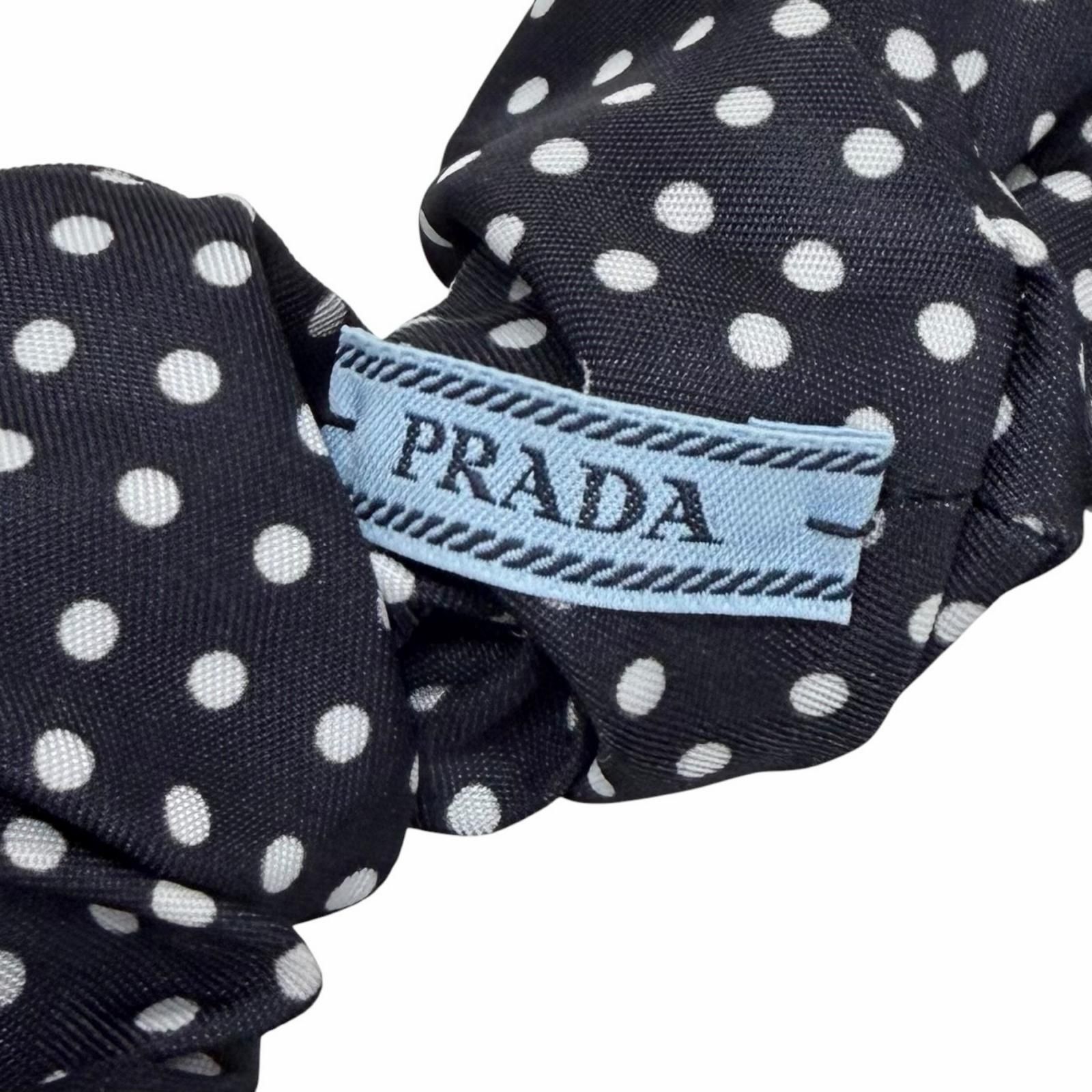 極美品☆PRADA プラダ 1IF015 Re-Nylon シュシュ トライアングルロゴ 