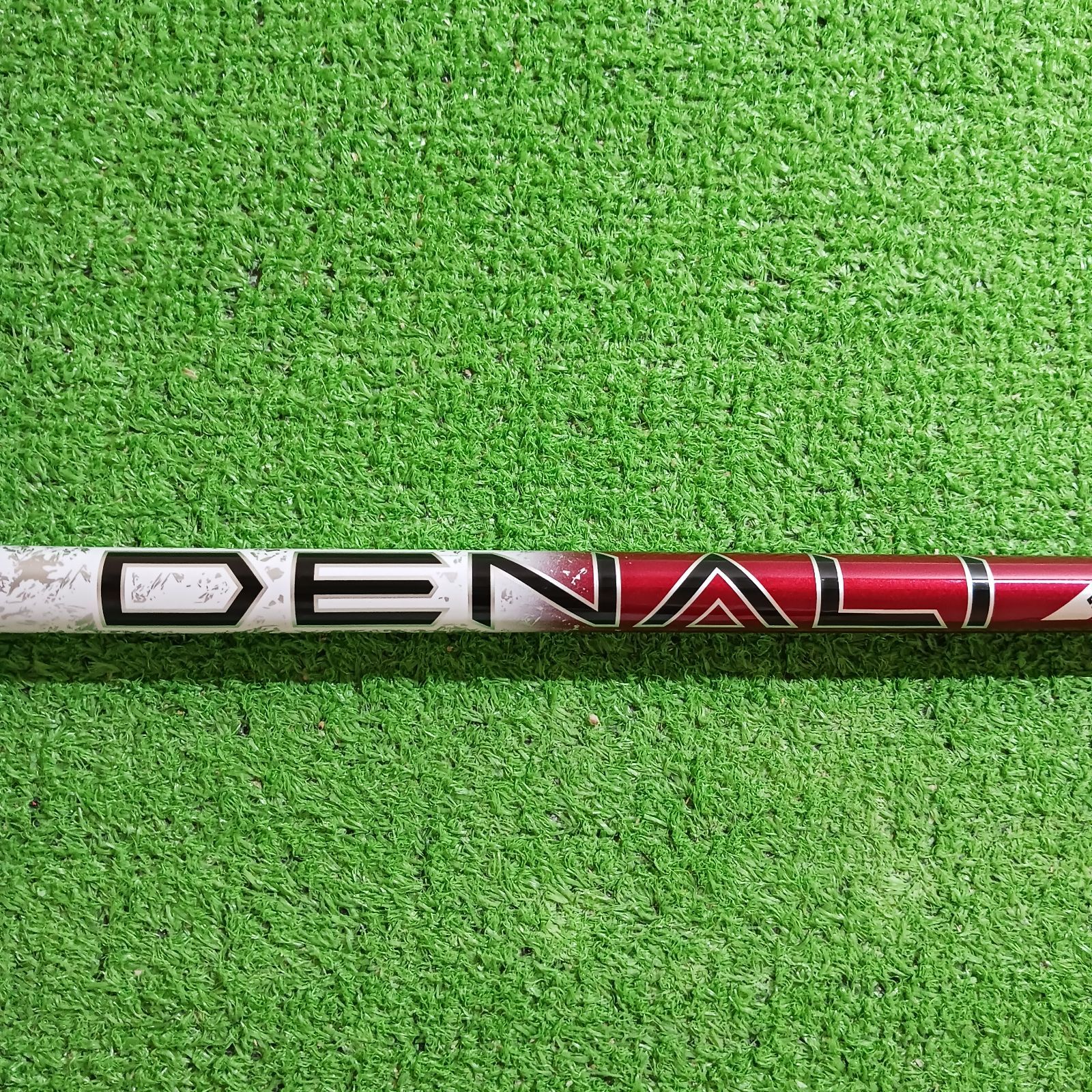 タイトリストスリーブ付き】DENALI レッド 50G 5.5【726】 - メルカリ