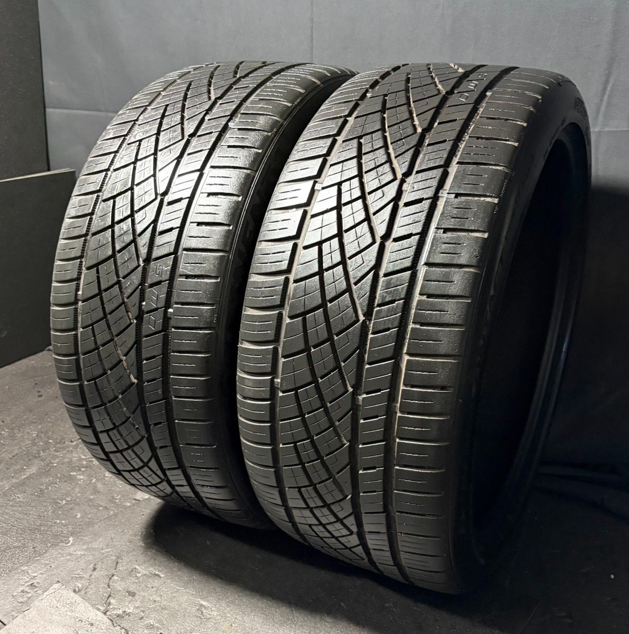 2021年製 約8.3～8.5分山 コンチネンタル　Continental エクストリームコンタクト　EXTREME CONTACT 265/35R20 2本 h_2393