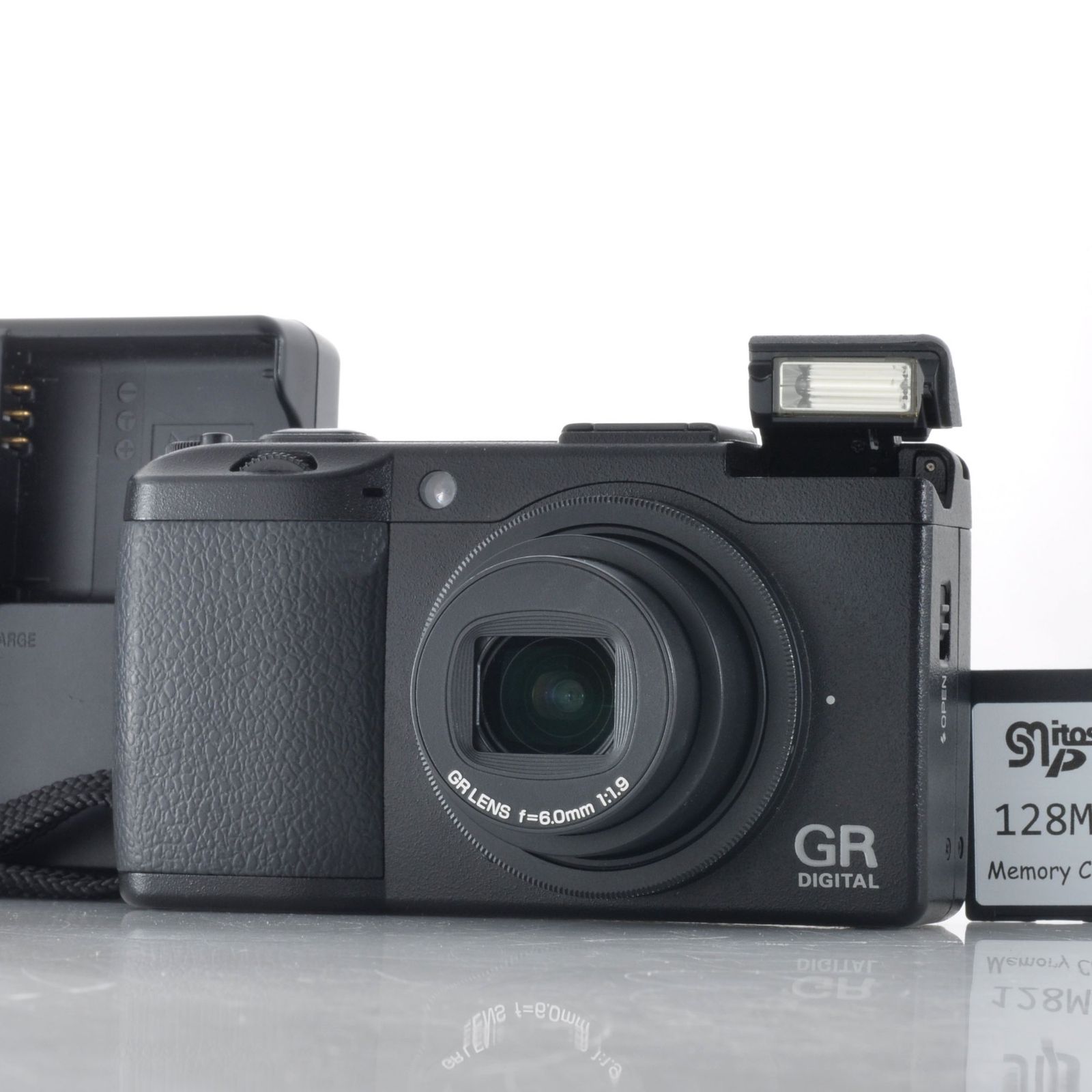 リコー】RICOH GR Digital III デジタルカメラ +バッテリー 充電器