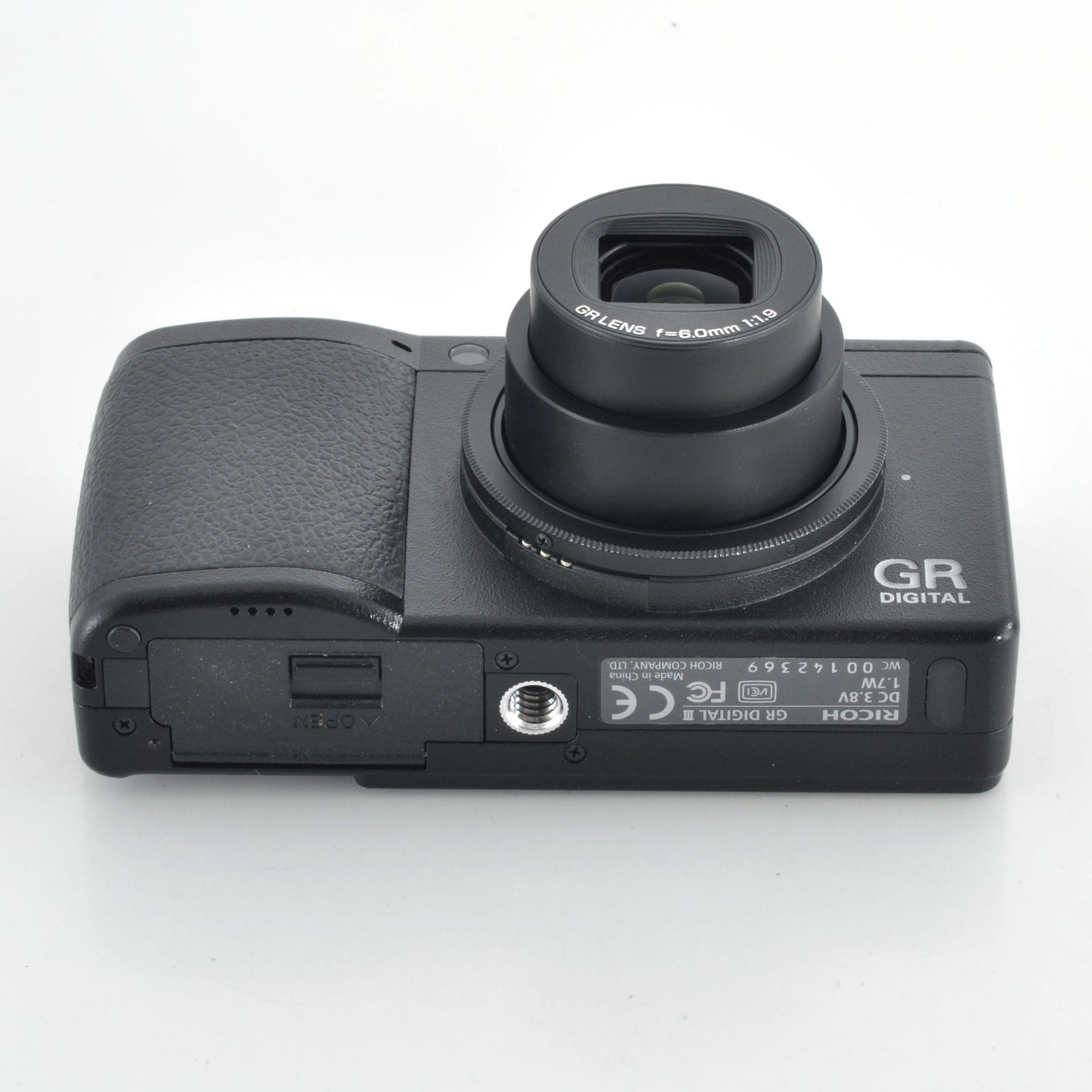 リコー】RICOH GR Digital III デジタルカメラ +バッテリー 充電器