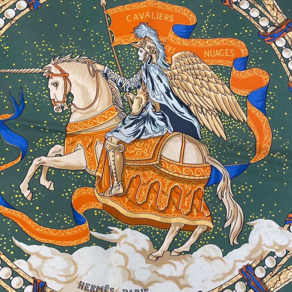 エルメス カレ90 Cavaliers des Nuages 雲の騎士 f10 HERMES エルメス カレ90 雲の騎士 CAVALIERS DES NUAGES スカーフ