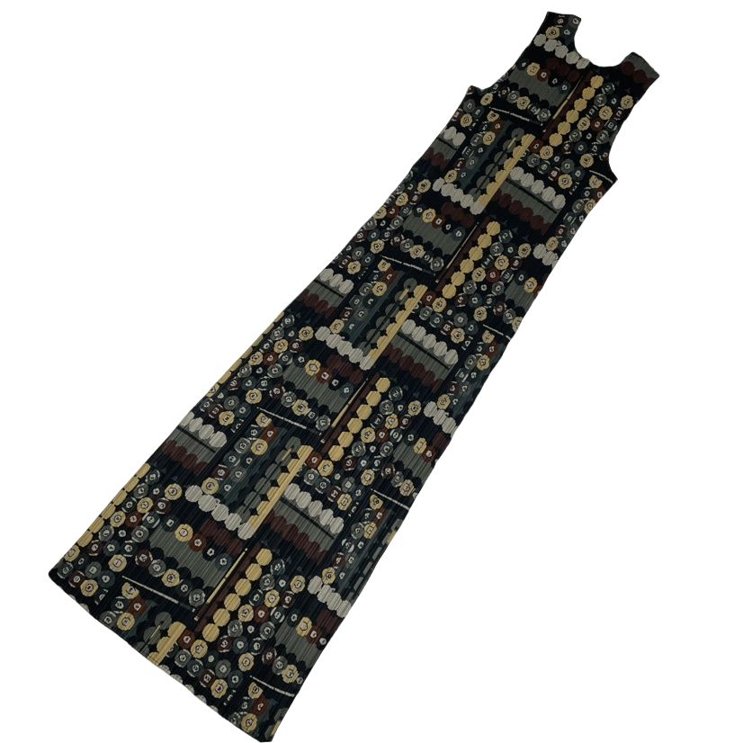 新品同様 極美品 PLEATS PLEASE ISSEY MIYAKE プリーツプリーズ イッセイミヤケ PP73-JH675 Billiards Game ワンピース ブラック